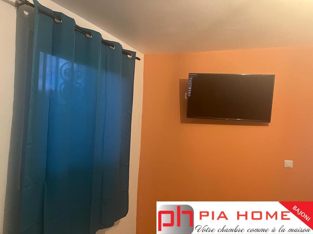 Pia Home Le Bajoni Tsingoni Exterior photo